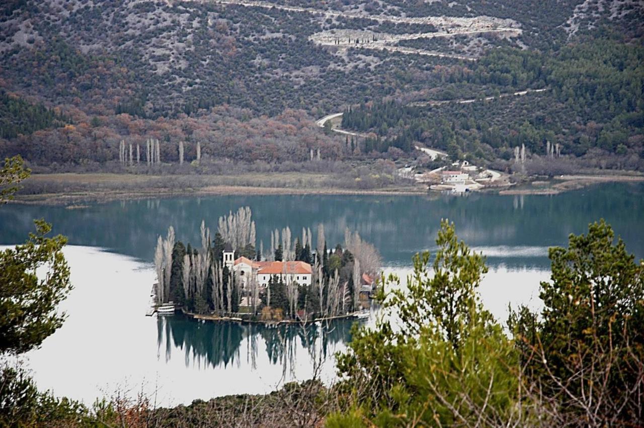 Krka Ivan ロゾヴァック エクステリア 写真