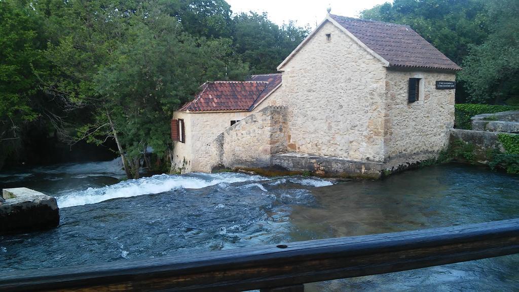 Krka Ivan ロゾヴァック エクステリア 写真